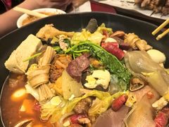 -万记麻辣烫国展总店