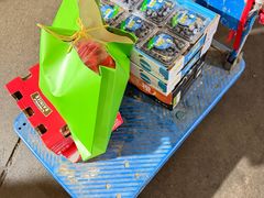 -上海龙吴水胜海发市场