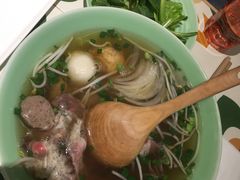 -越弥越南传统美食馆