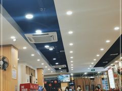 -江城燕子大排档(江汉路步行街店)