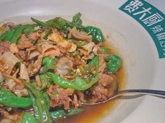 -费大厨辣椒炒肉(万家丽一店)