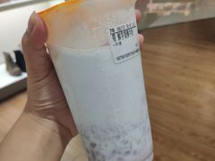 -CoCo都可(湖滨银泰店B区店)