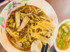 -六合夜市