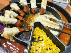 -肥肥虾庄·金牌油焖大虾(杨园滨江时代walk店)