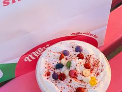 马卡龙草莓-milkplus·泰式奶茶(较场东路店)