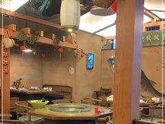 大堂-好灶头妈妈菜·千岛湖柴火鱼餐厅(桐庐店)