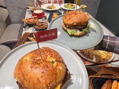 -必胜客(东大桥店)