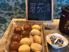 -上海龙之梦万丽酒店