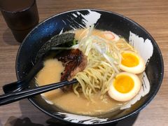 豚骨酱油拉面-雷神拉面(财富中心玉米楼店)