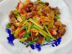 拆骨肉炒荷包蛋-九头鸟酒家(东高地店)