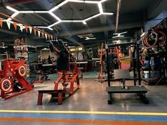 -KingBull私教健身&格斗订制(龙井商业中心店)