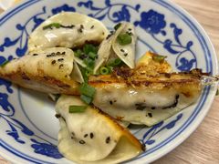 爆汁鲜肉锅贴-新丰小吃(高沙店)