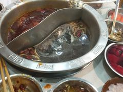 -憨铁匠老火锅(龙岗万科里店)