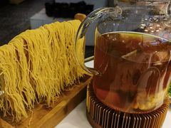 -洪氏嗨捞·猪肚鸡火锅(阳光天地店)