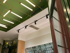 -潮界(LU·ONE凯德晶萃广场店)