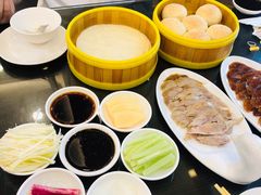 -鸿运楼烤鸭店(天桥店)