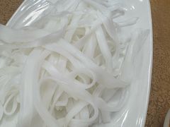 -濠轩阁特色生蚝火锅(水湾路店)