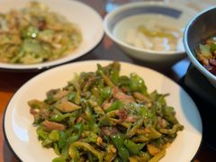 -莲餐厅·湖北菜·潜江小龙虾店(愚园路店)