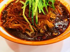 -三姐妹冷面馆(保卫路店)