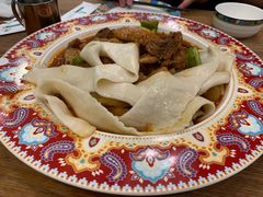 沙湾大盘鸡-塔哈尔·新疆盛宴(城西银泰店)