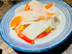 酸辣萝卜-六福烧烤酒馆(秦隆步行街店)