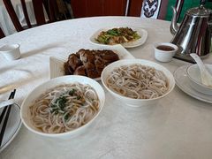 -胜记烧鹅美食