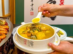 -东来菜馆•手抓海鲜家常菜•海鲜锅贴(鸽子窝店)