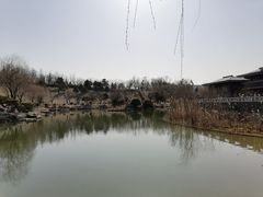 -王府井奥莱临潼小镇(临潼店)