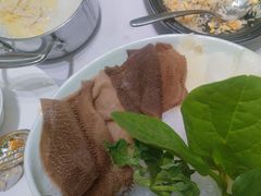 -红鼎豆捞·非遗鲍皇汤火锅(宝丰路店)