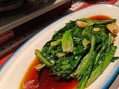 -刘姐啤酒鱼民族演艺餐厅(西街总店)