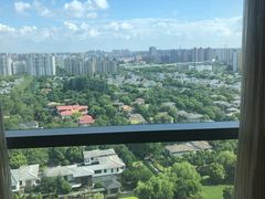 -上海浦东康桥绿地假日酒店