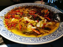 老坛子酸菜鱼-桂二老坛酸菜鱼(三街两巷店)