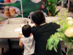 -必胜客(东大桥店)