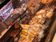 -巴黎贝甜(大宁国际商业广场店)