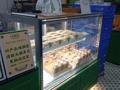 面包甜点陈列柜-勿理堂(西村店)