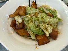 -汗腾格里·风味餐厅(新疆驻京办店)