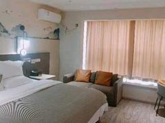 -奈雪的茶(益田假日世界店)