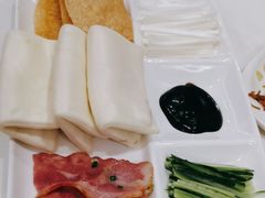 -金时代顺风大酒店(临港百联店)