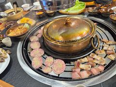 -阿山卓·野生菌火锅·纳西火塘烤肉