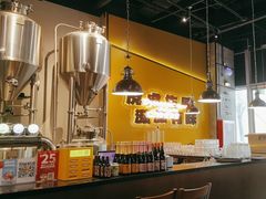 -HUZI虎滋精酿餐吧(京西大悦城店)