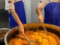 卤煮火烧-门框胡同百年卤煮(新街口店)