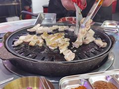 -玄希浪漫厨房·韩料烤肉(湖滨银泰in77店)