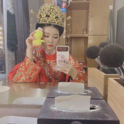 -盘子女人坊古装写真摄影(厦门总店)