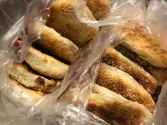 -朱记小郑酥烧饼(建康路店)