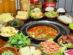 -黔有有贵州酸汤夺夺粉火锅(五味十字店)