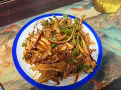 -万州烤鱼江湖菜(圣地阳光店)