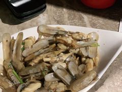 -沪小胖小龙虾(淮海中路旗舰店)