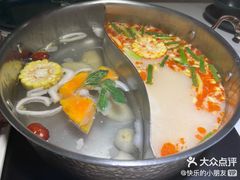 -椰子湾·海南火锅·糟粕醋·椰子鸡(正大广场店)