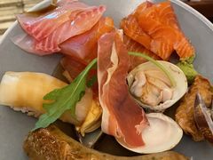 三文鱼刺身-阿纳迪酒店·秘境西餐厅