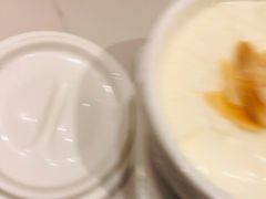 双皮奶-悦满楼·西关名点·湛江名菜(航空综合大厦店)